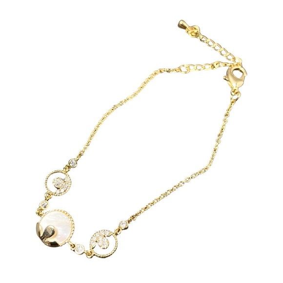 Shell Disc Bracelet - Picture 1 of 1